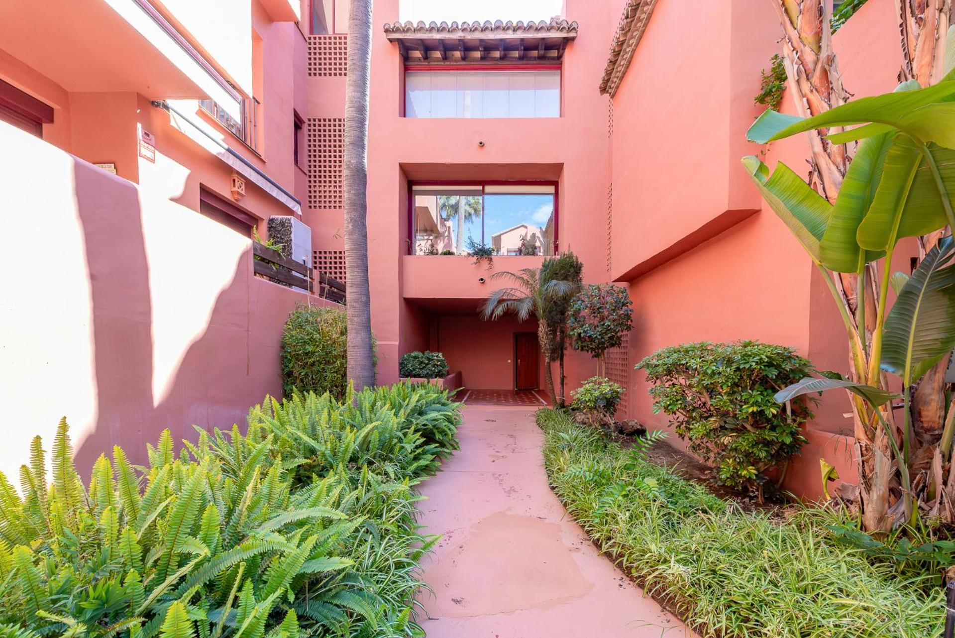 Oleholidays Jardines Don Carlos Junto Al Mar Apartment Marbella